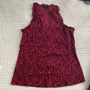 V-neck Leopard Shell